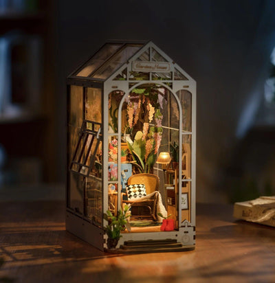 Garden House Book Nook Kit-Puzzles-Hands Craft-PaxtonGate