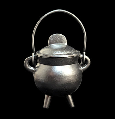 Cast Iron Cauldron-AntqRplica-Benjamin International-PaxtonGate