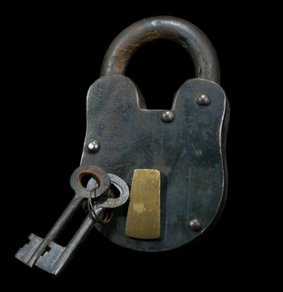 Iron Padlock With Two Keys - Paxton Gate